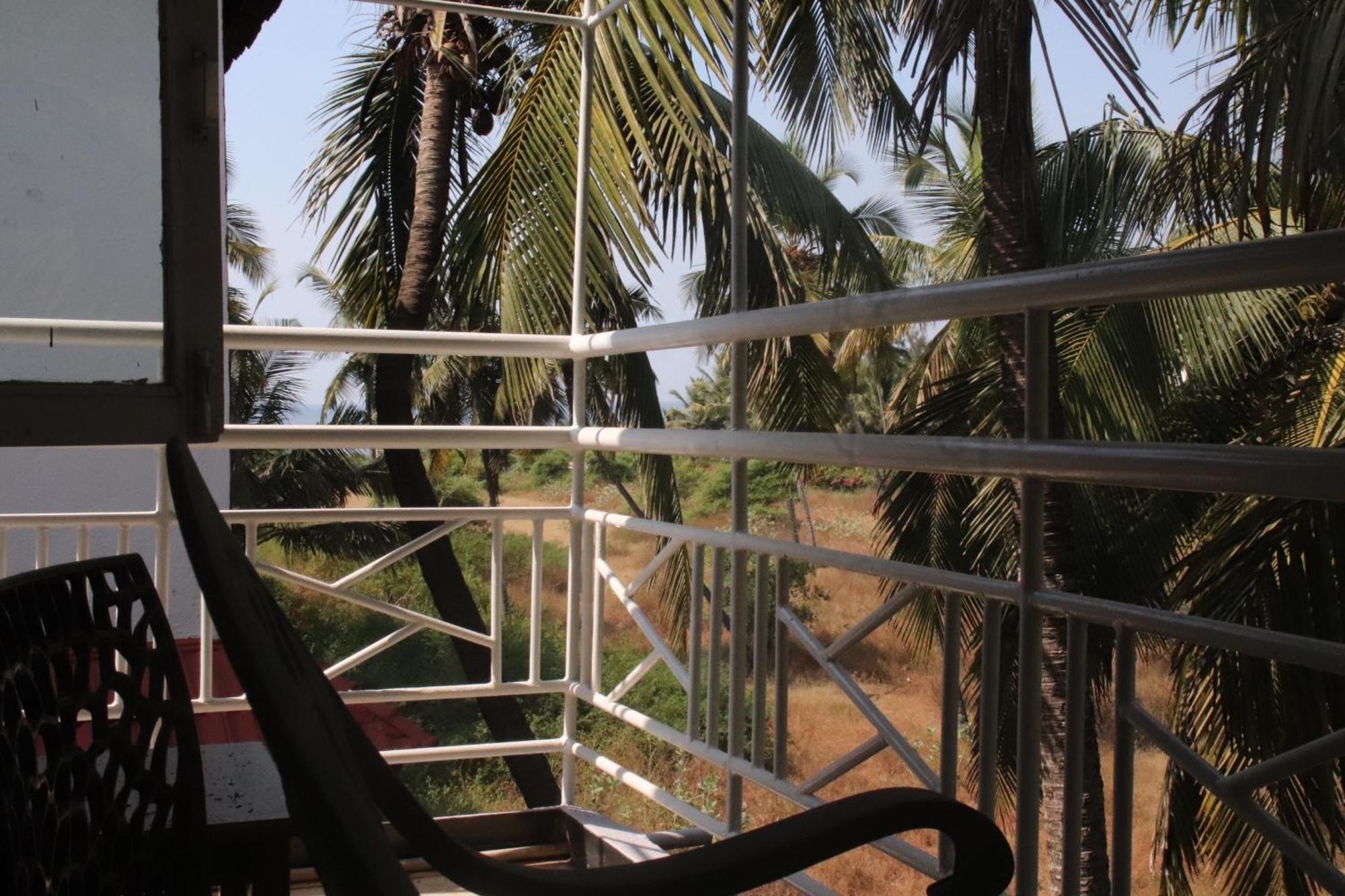 Peravel Beach Holiday Home Candolim Esterno foto