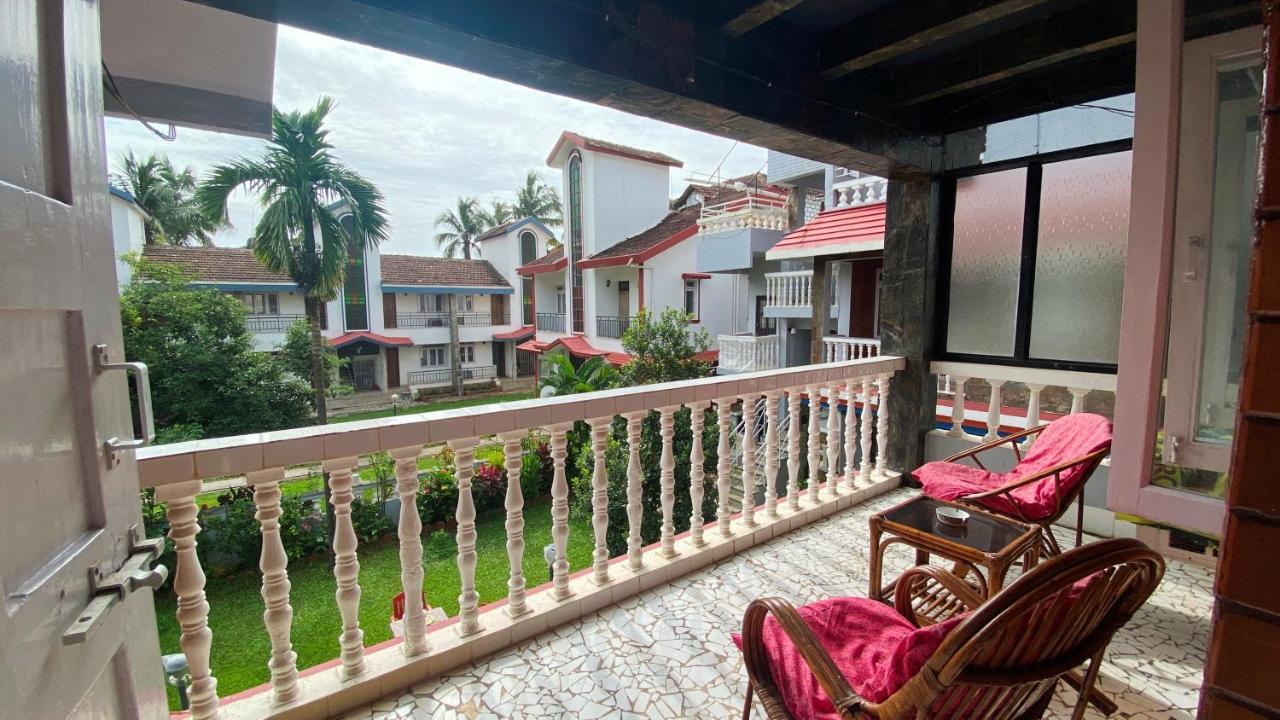 Peravel Beach Holiday Home Candolim Esterno foto